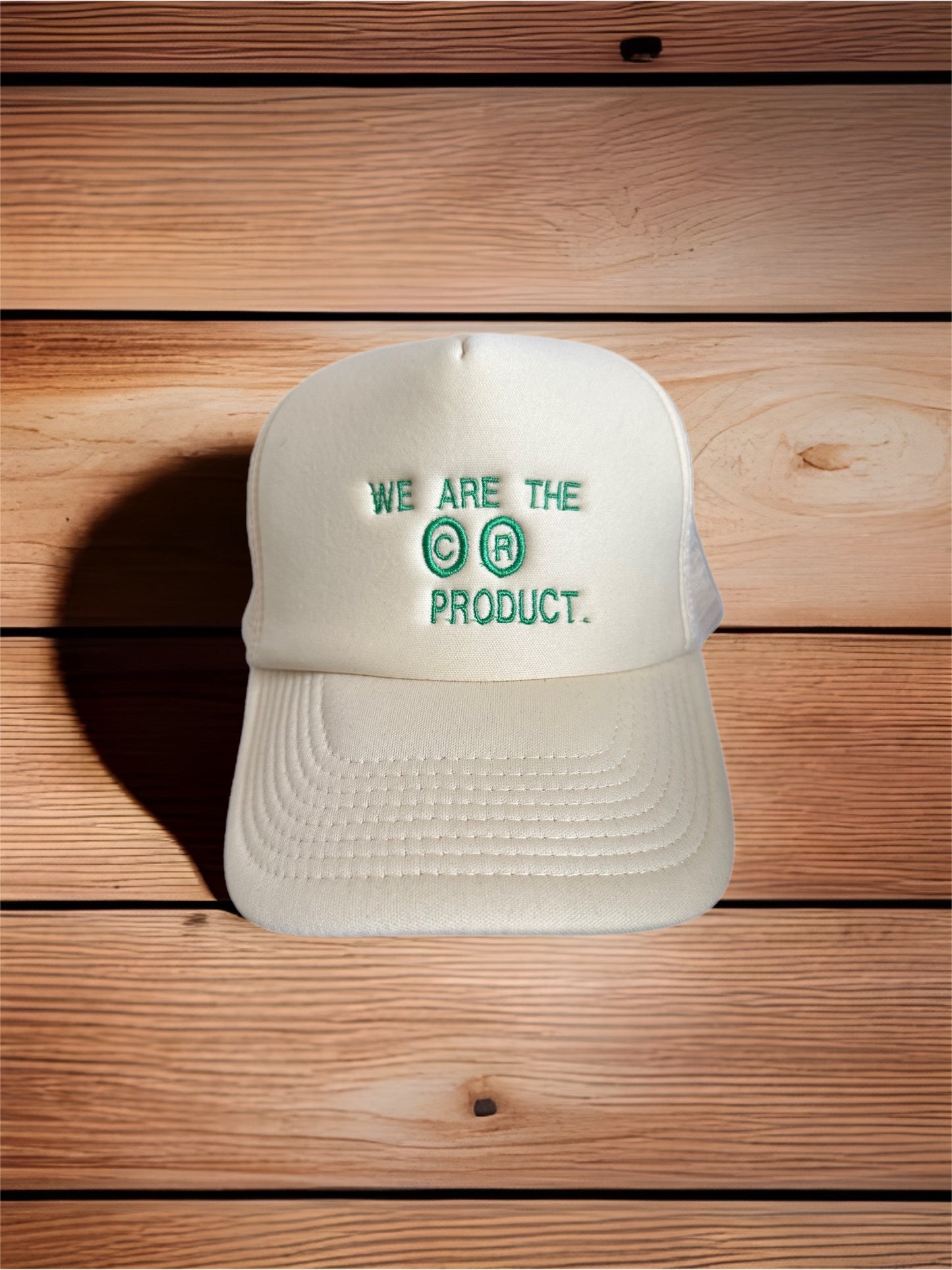 ©️®️ TRUCKER HAT